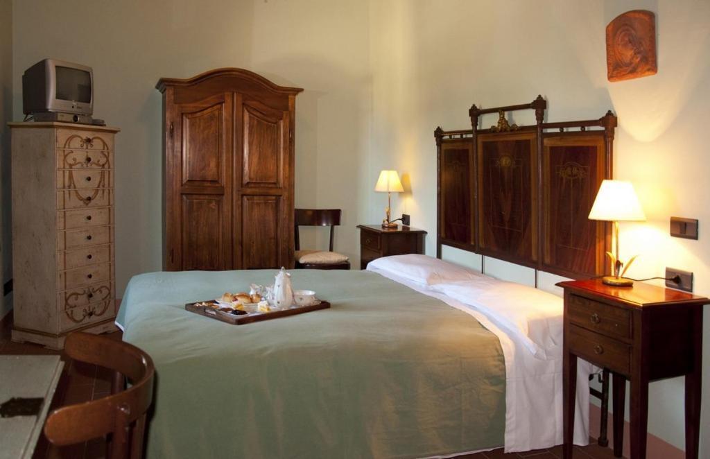 Agriturismo Fattoria Rozzalupi Cerreto Guidi Habitación foto