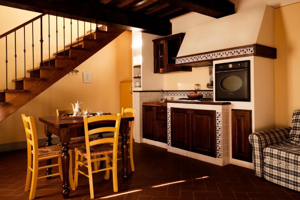 Agriturismo Fattoria Rozzalupi Cerreto Guidi Habitación foto